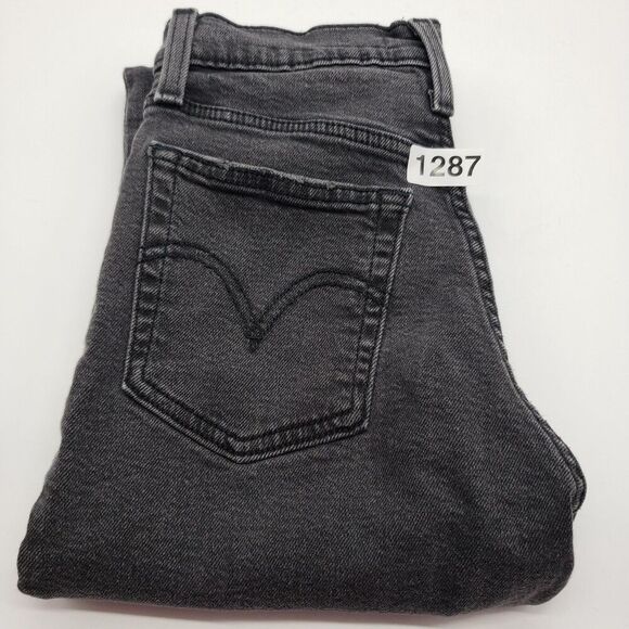 Levis Wedgie Straight Jeans Womens 26 Distressed Ripped Knee Button Fly Pants - Picture 13 of 13